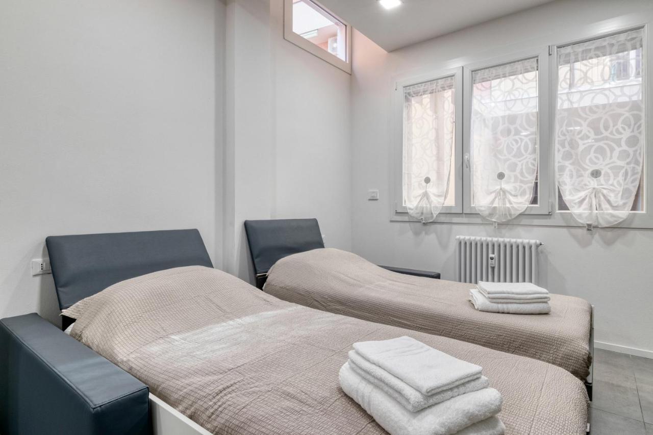Guest House Ugo Lenzi Bologna Luaran gambar